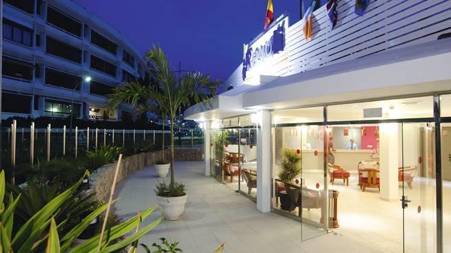 Grupotel Revoli Puerto Rico  Exterior photo