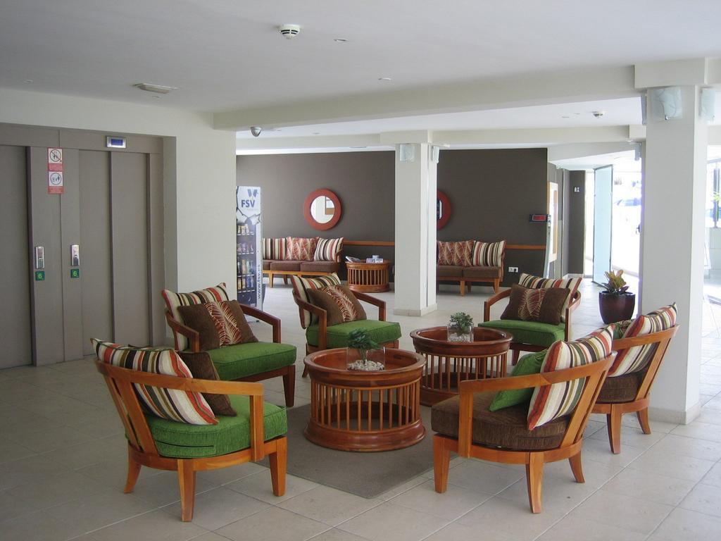 Grupotel Revoli Puerto Rico  Exterior photo